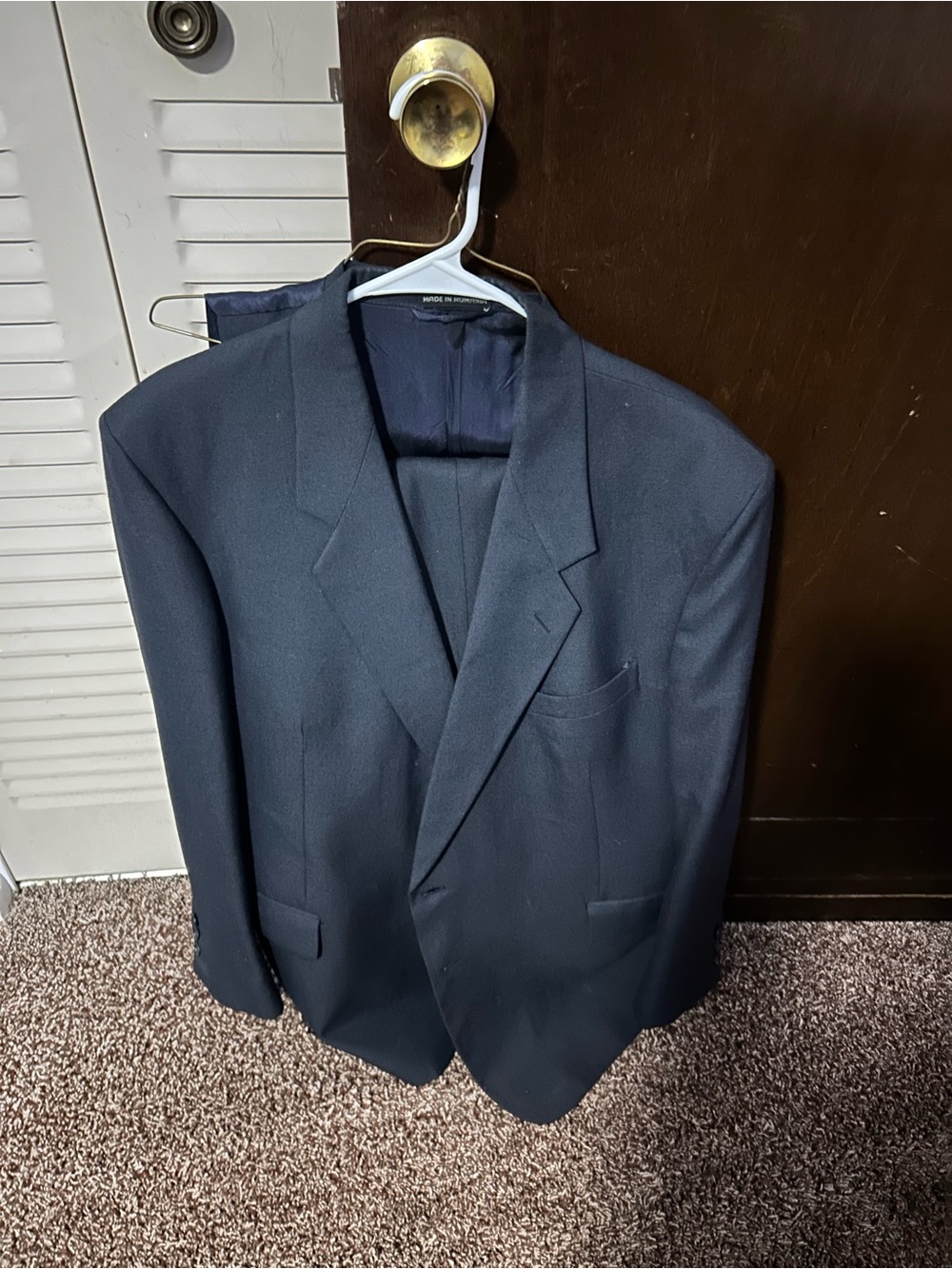Classic Men's Navy Blazer - Unbranded